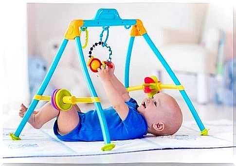 Activity stands and park activities for babies