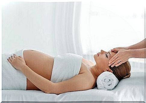 Pregnant woman gets relaxing massage