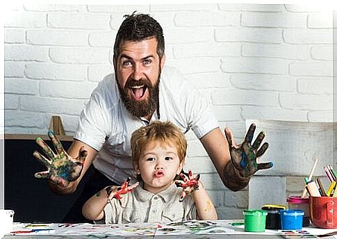 Father creates art with son