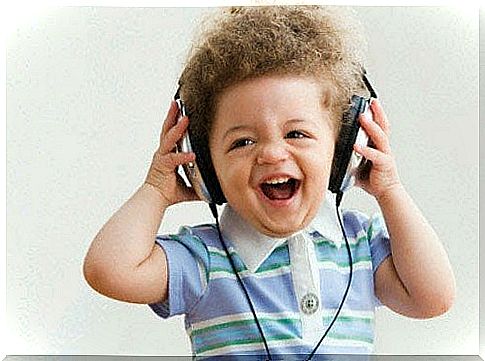 make your baby laugh with music