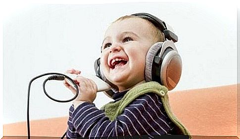 make your baby laugh with music